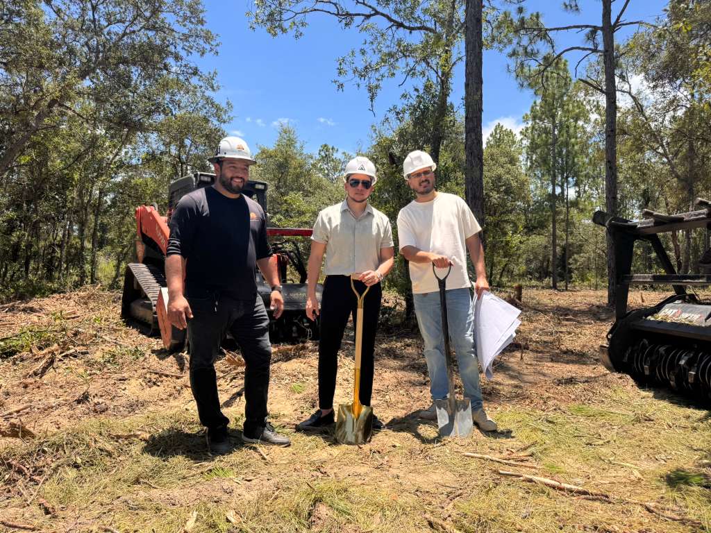 Avanza Homes partnership investors at groundbreaking ceremony in Florida